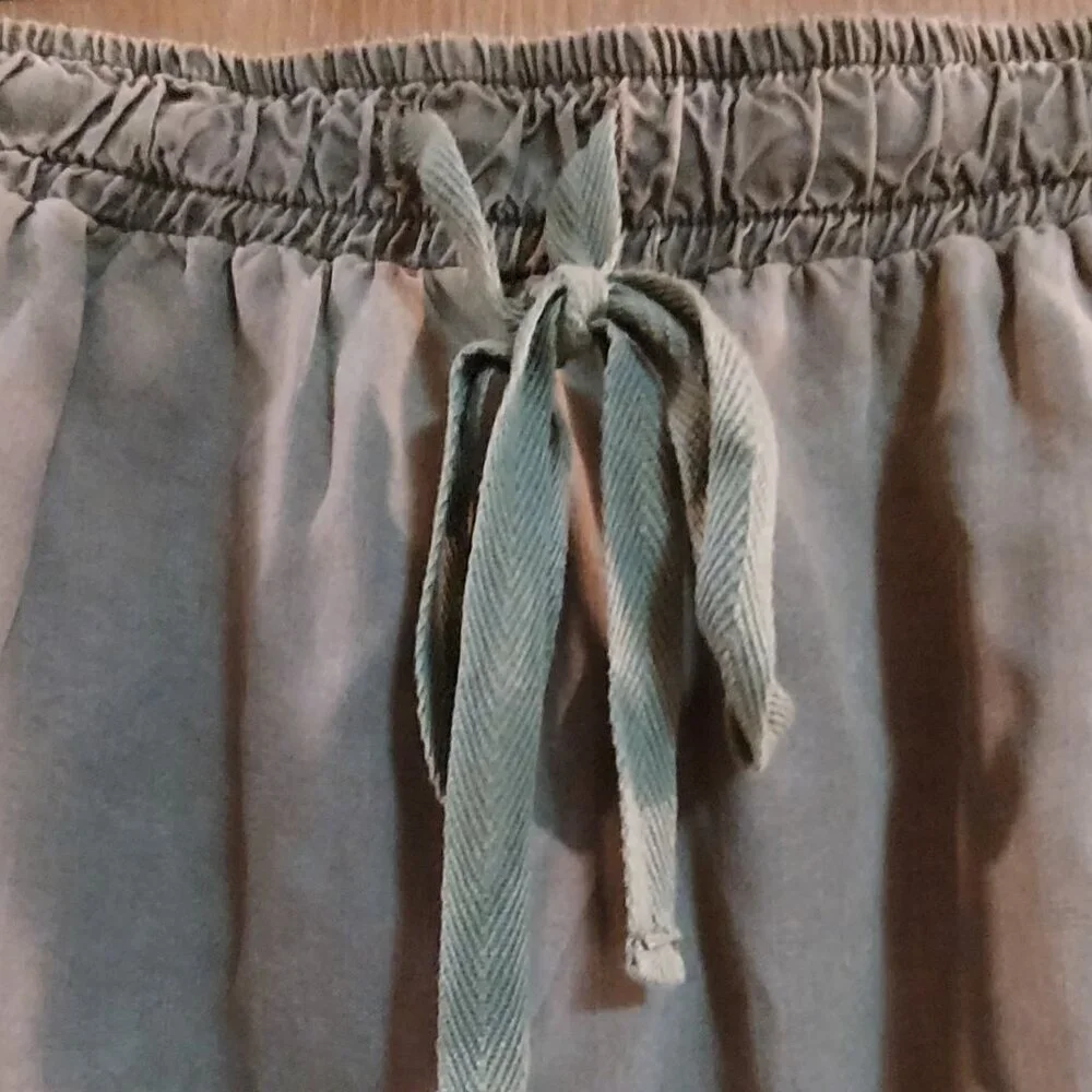 Anthropologie Cloth and Stone Skirt Size Medium